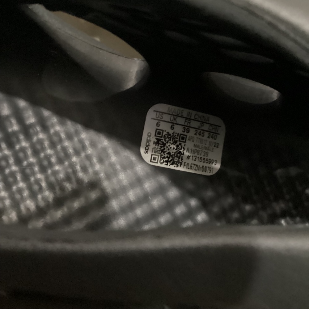 Adidas YZY FOAM RNR - Picture 3 of 14